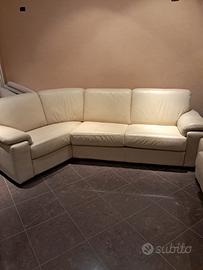 Divani letto in pelle Chateaux d'Ax come Nuovi