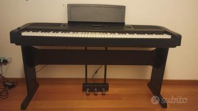 


Piano digital Yamaha DGX670