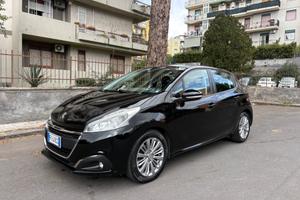 Peugeot 208 BlueHDi 75 5 porte Allure