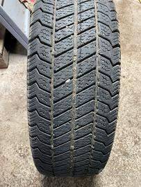 4 gomme 205 70 R15