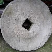 MACINA ruota in pietra da frantoio