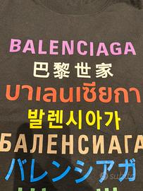 T-shirt Balenciaga