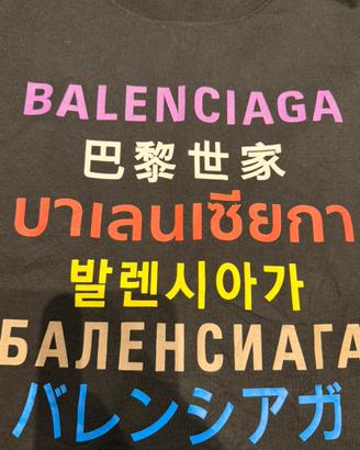 T-shirt Balenciaga