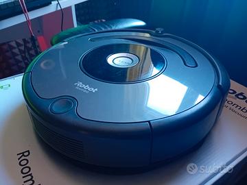 Aspirapolvere iRobot Roomba 676