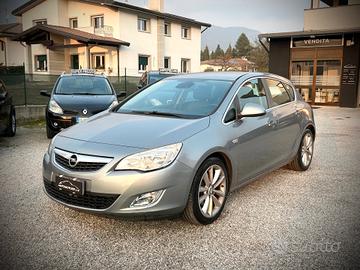 Opel Astra 1.7 CDTI 5 porte Cosmo-UNIPROPRIETARIO
