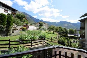 2 LOCALI A CHÂTILLON