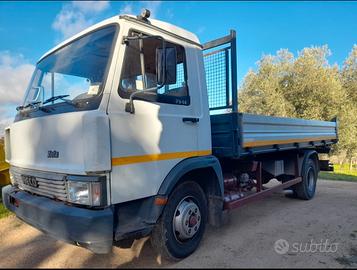 Macchina operatrice Iveco 79 14