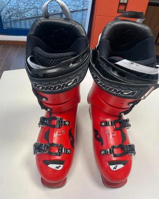 SCARPONE DA SCI SPEED MACHINE NORDICA 130