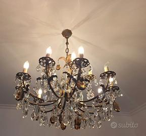 Lampadario classico in cristallo