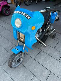 moto vintage Peg Perego polizia