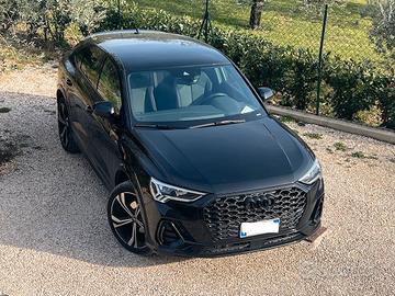 Audi Q3 spb 35 tdi identity black - S line edition