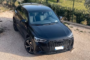 Audi Q3 spb 35 tdi identity black - S line edition
