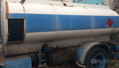 Bonza per carburante o per ferro vecchio