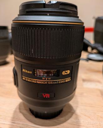 Nikon AF-S Micro Nikkor 105mm f/2.8G ED VR 
