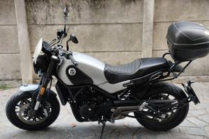 Moto Benelli Leoncino 500 COME NUOVA
