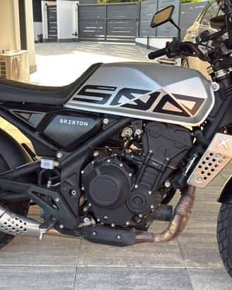 Naked/cafe racer Brixton 500X crossfire