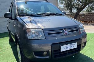 Fiat Panda 1.3 MJT 16V DPF 4x4 Climbing