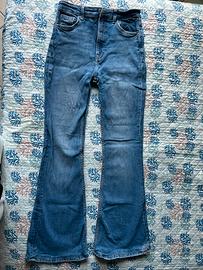 2 paia di jeans da ragazza