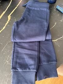 Pantaloni blu, Benetton