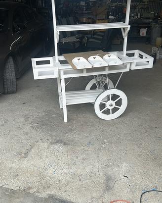 Carrettino robusto per catering eventi fiorai fr