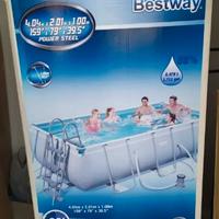 piscina nuova 