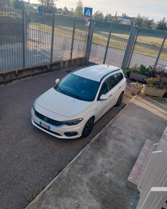 Fiat Tipo 1.6 mjt  s.w. lounge BREMBO