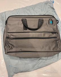24h Piquadro