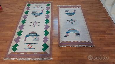 coppia di tappeti peruviani 80x200 e 70x140 cm