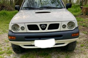 NISSAN Terrano II - 1999