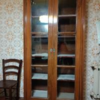 Credenza / Vetrina vintage in legno – 210×104×36 c