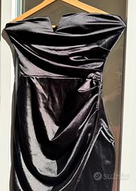 Black dress apertura al centro