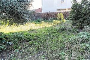 Casa Terrana con Terreno Edificabile Gravina