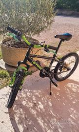 Bicicletta BTWIN racing boy 500