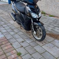 Aprilia Sportcity 300 - 2010