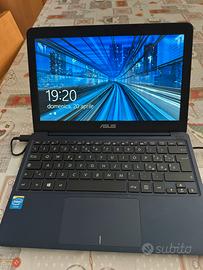 ASUS EeeBook X205T + Alimentatore originale