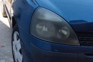 Clio anno 2003