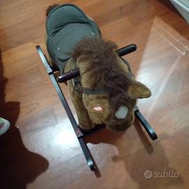cavallo a dondolo