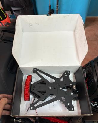 Porta targa lightech triumph street triple 765 rs