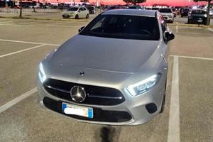 Mercedes-Benz Classe A Sedan 180 d Automatica (Ott