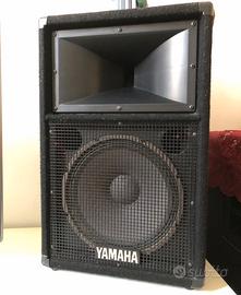 Casse professionali passive Yamaha S112IV