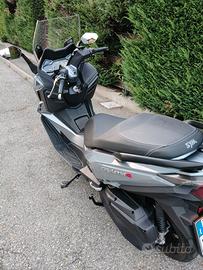 Sym 300