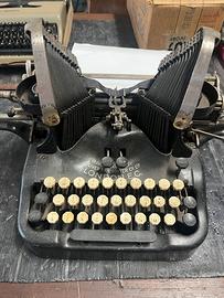 Macchina da scrivere d epoca oliver  funzionante