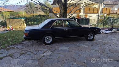 Fiat 130 coupe 3200 manuale
