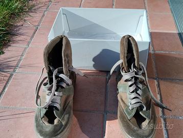 Scarpe da ginnastica militari