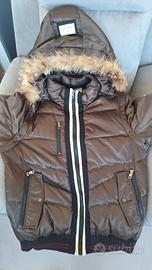 Piumino Moncler marrone originale