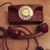 Telefoni vintage anni 70' colorati