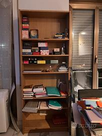 Libreria di legno