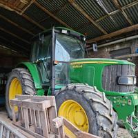 Trattore JHON DEERE 6320