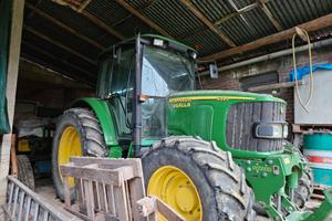 Trattore JHON DEERE 6320