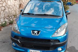 Peugeot 1007